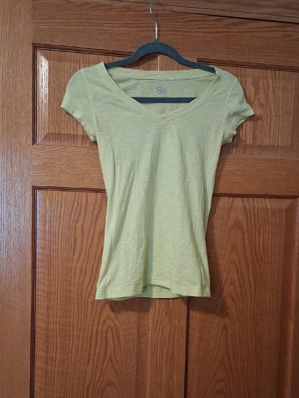 SO Light Green V-Neck Short Sleeve Tee